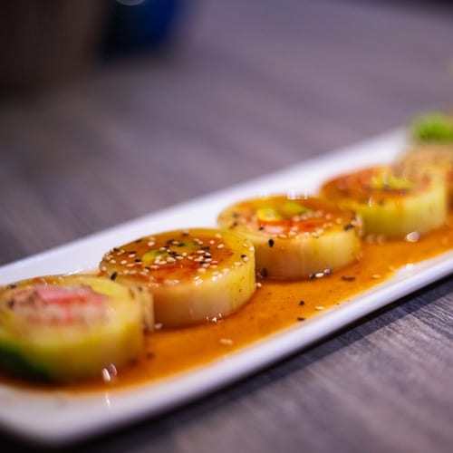 Kanisu Roll.