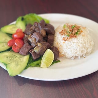 Shakey Beef With Rice (Bo Luc Lac)