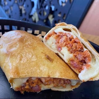 Linguica + Cheese Steampocket