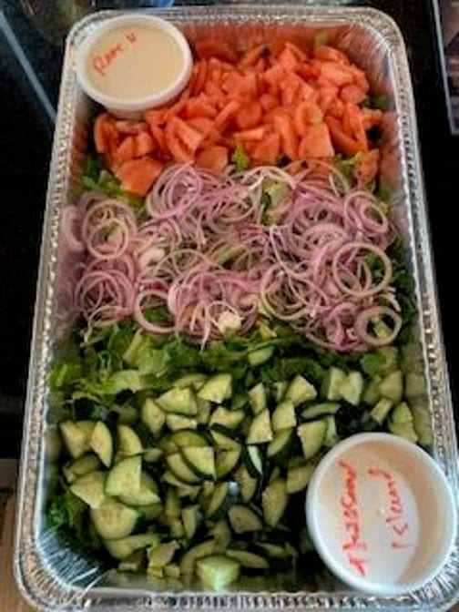 Large Tray Toss Salad.