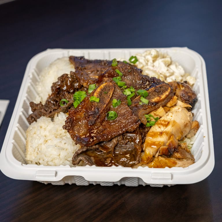 Hawaiian BBQ Meets Temecula