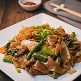 Pad Kee Mow (Drunken Noodle)