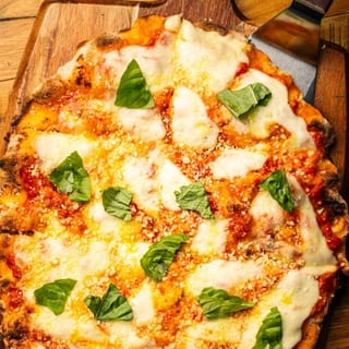 Vodka Margherita Pizza (1 Ft. Pala)