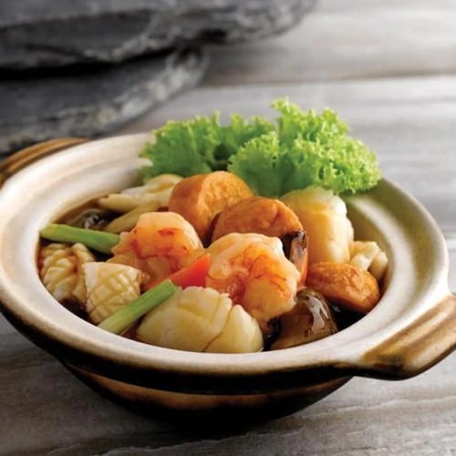 Seafood & Bean Curd in Clay Pot.