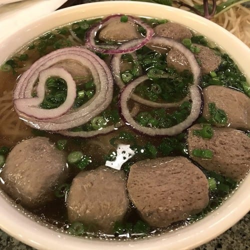 27. Pho Bo Vien / Noodles with Beef Ball.