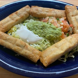 Taquitos Mexicanos