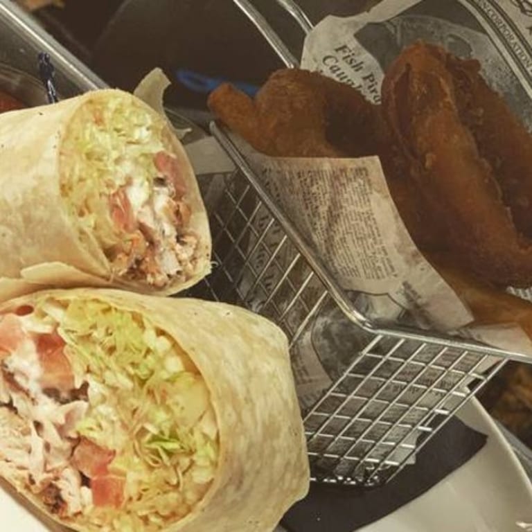 Spicy Buffalo Chicken Wrap: A Bar & Grill Favorite