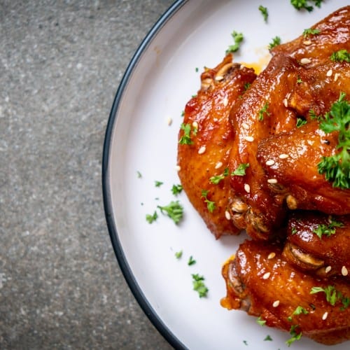 Bone-In Oven Roasted Chicken Wings (12 oz).