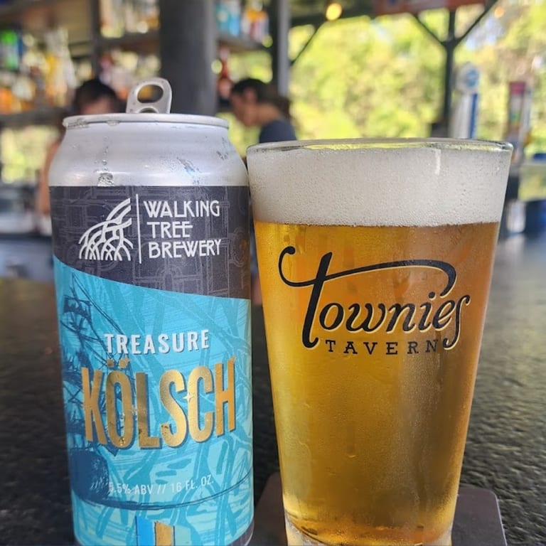 Enjoy Happy Hour and Cocktails