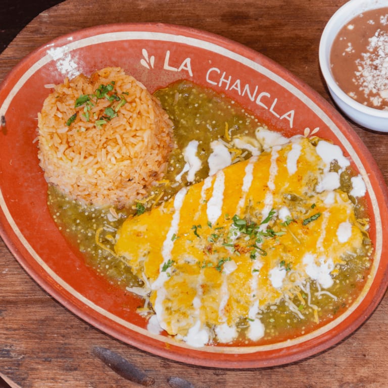 Crave-Worthy Nachos: A Mexican Delight