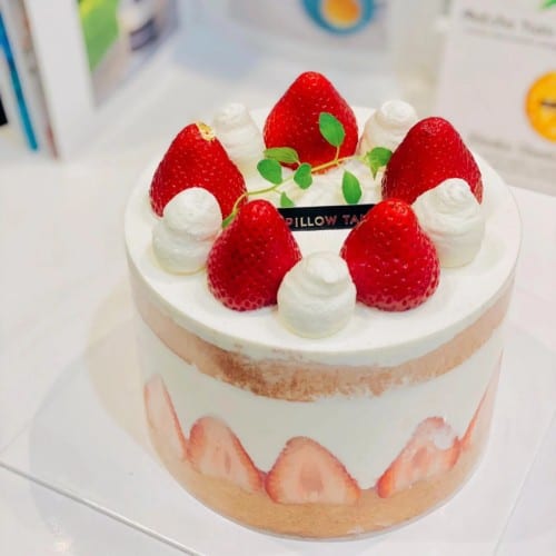 6 Inch Very Berry Strawberry (Pre-Order).