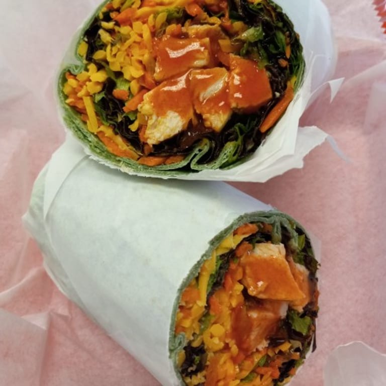 Spicy Buffalo Chicken Wraps: A Flavorful Delight