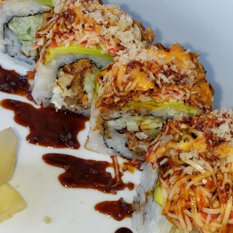 Delicious Japanese Cuisine: Sushi, Ramen, and More