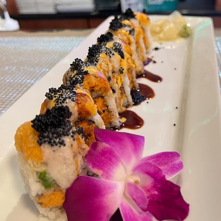 Yin-Yang Roll: Bold and Spicy Perfection