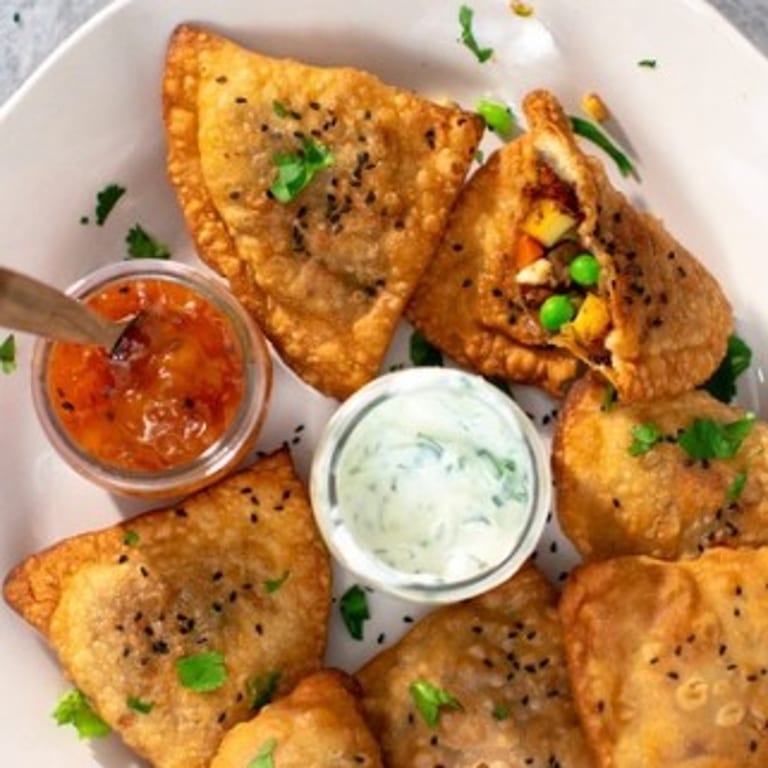 Delicious Masala Flavors: Indian Cuisine Favorites