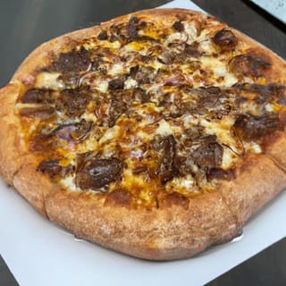 Beef Brisket Pizza