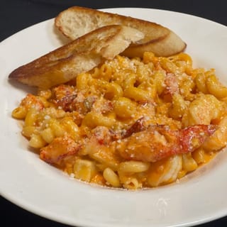 Seafood Mac & Cheese