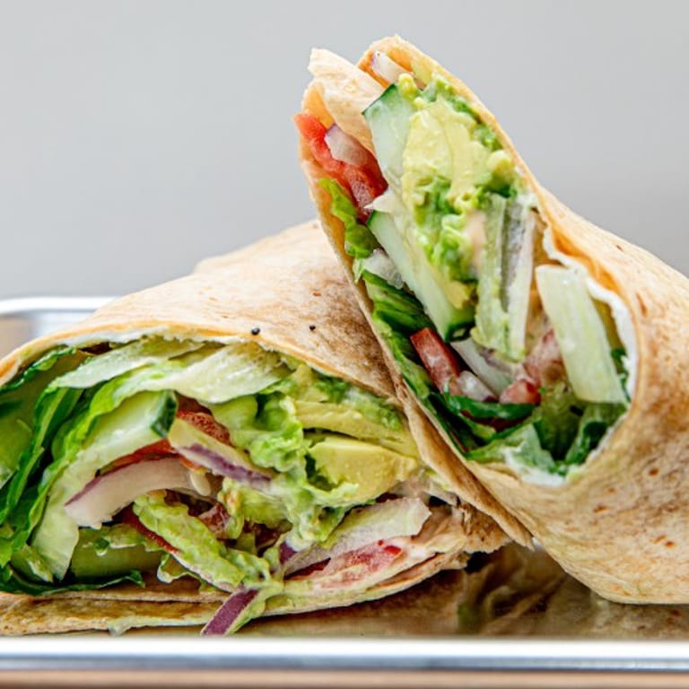 Fresh Veggie Wrap: A Delicious Vegetarian Option