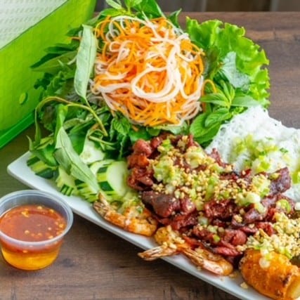 Ws5. Tea break Rice Paper Wraps Grilled Shrimp,.