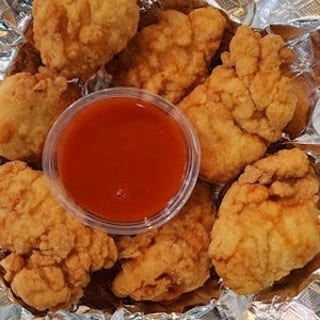 Boneless Wings (8)
