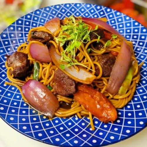 Tallarin Saltado De Lomo.