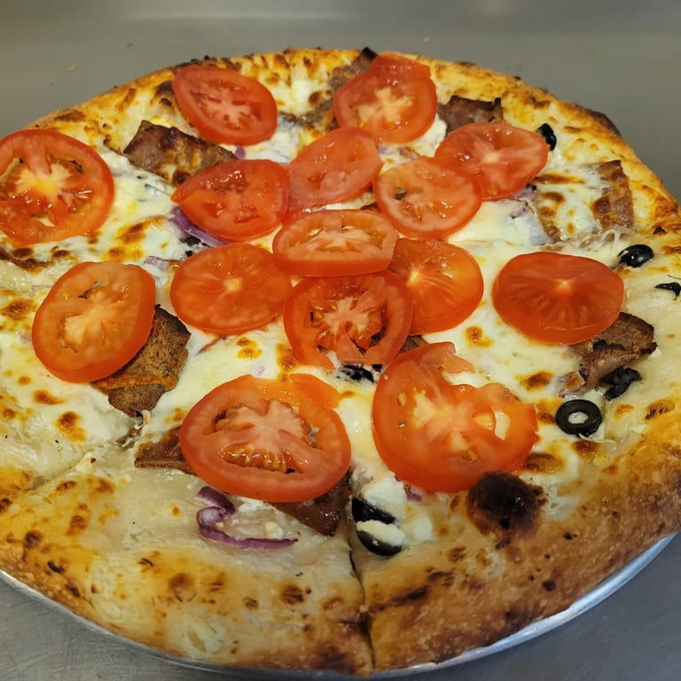 Fresh & Flavorful Pizza Made Our Way