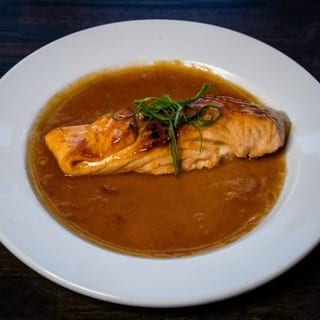 Salmon a La Plancha En Salsa Dulce