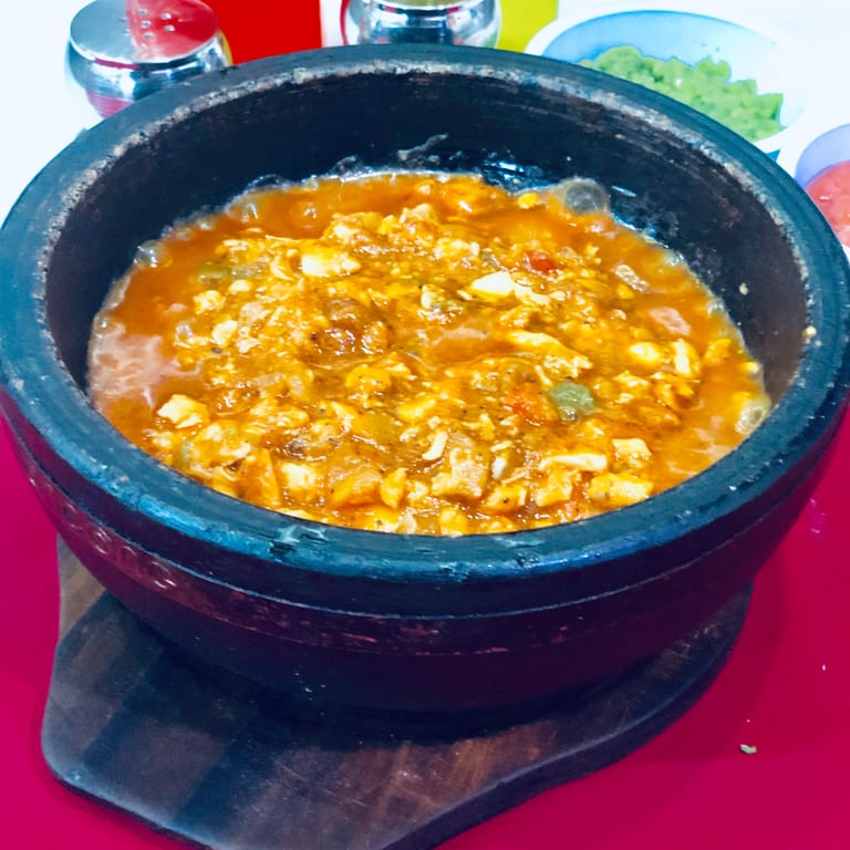 Vegetarian Delights: Middle-Eastern and African Fusion Options