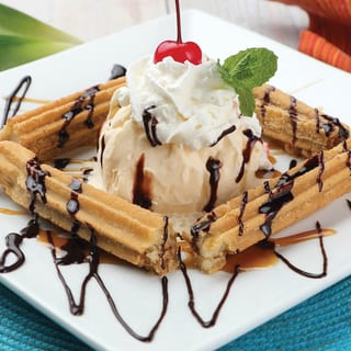 Churros w/ Ice Cream