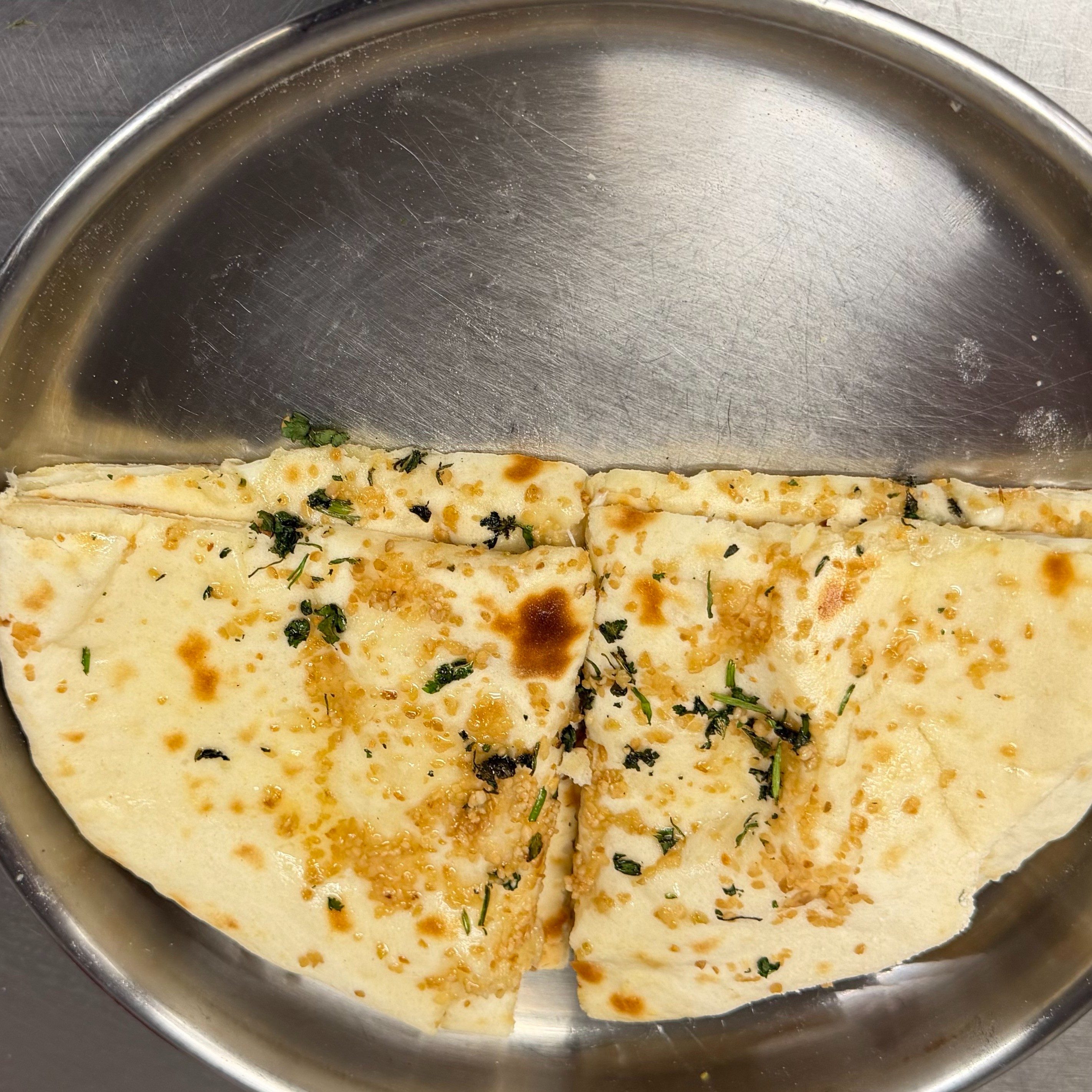 Garlic & Cheese Naan.