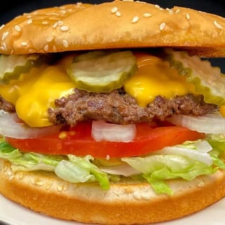 Amazing Cheeseburger