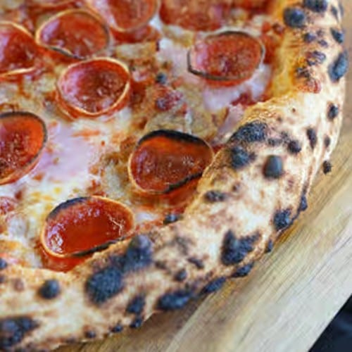 14 Inch and 1 Topping.