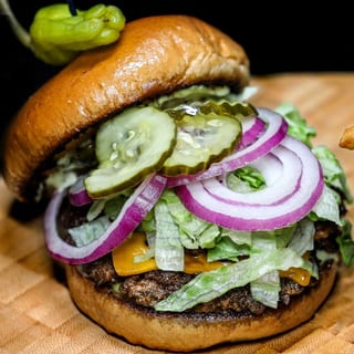 Smashburger - Classic Cheeseburger