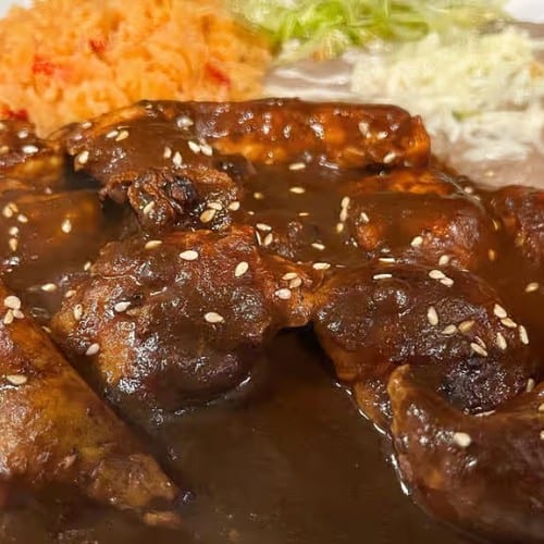 Pollo en Mole.