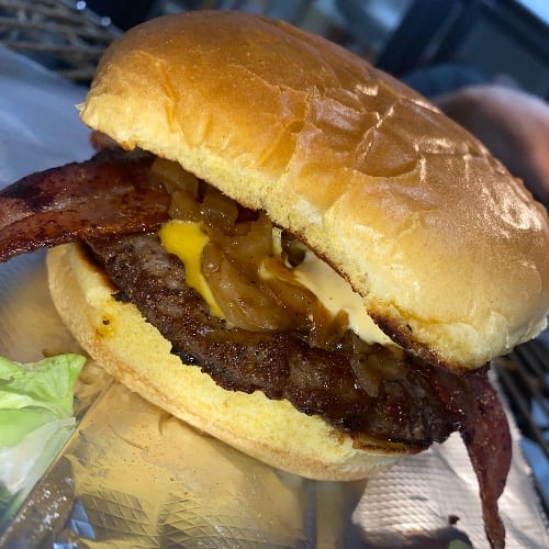 (HB) Bacon Cheeseburger.