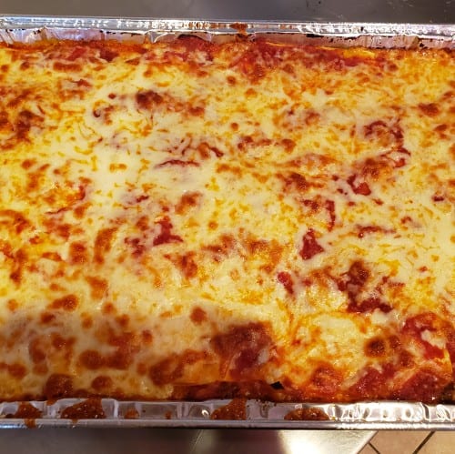 Lasagna Catering.