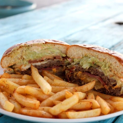 Hamburguesa El Mundo.