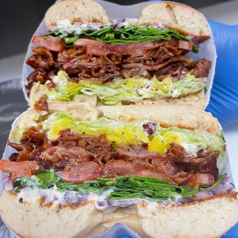 All-Day Breakfast and Tasty Treats🌟