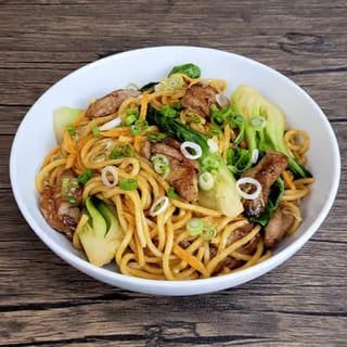 Soy Garlic Noodles 撈麵