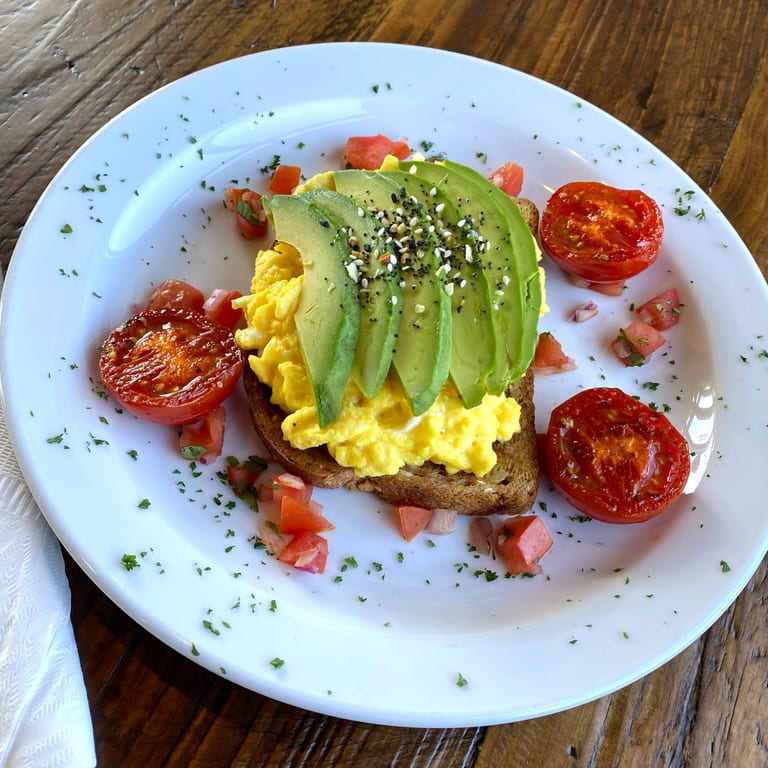 Fresh Food. Serious Cravings.