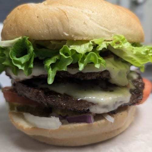 Mac Daddy Deli Burger.