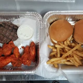 2 Burgers & 10 Wings Combo