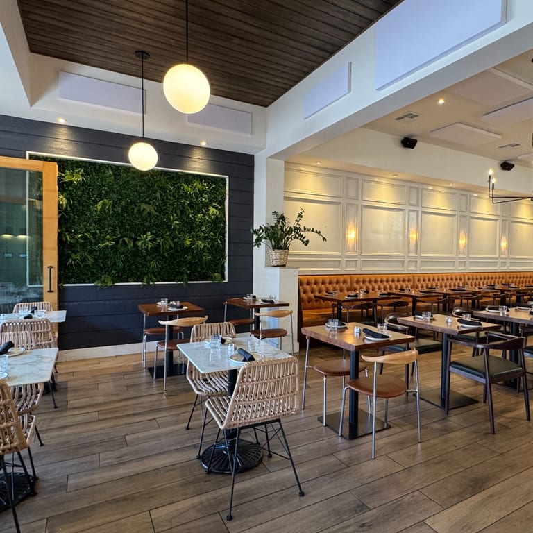 Hosting at San Carlos