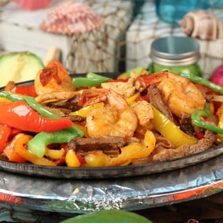 19. Fajitas Cielo, Mar y Tierra / 19. Sky, Sea and Land Fajitas