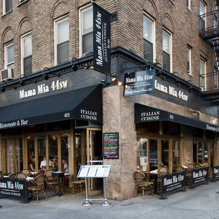 Mama Mia 44SW | Our Story