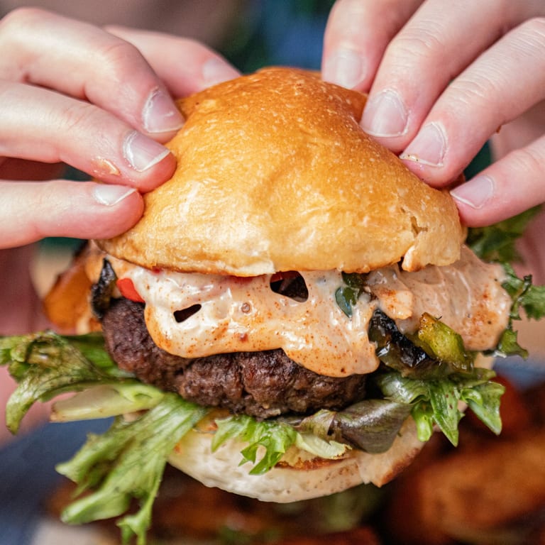  Easy Ordering and Quick Service