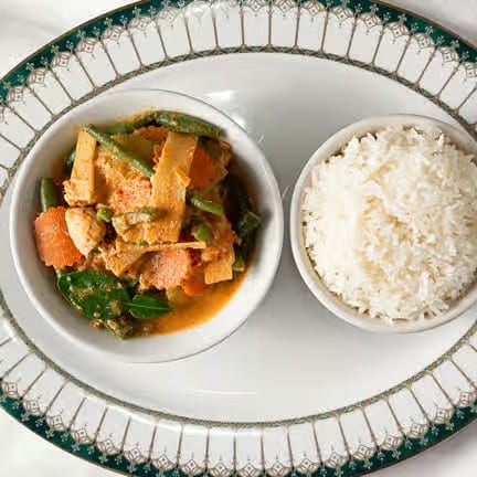 Red Curry / แกงเผ็ด.
