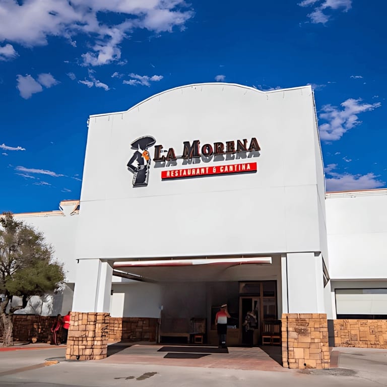 Welcome to La Morena Restaurant & Cantina