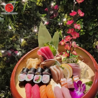 Sushi Sashimi Dinner