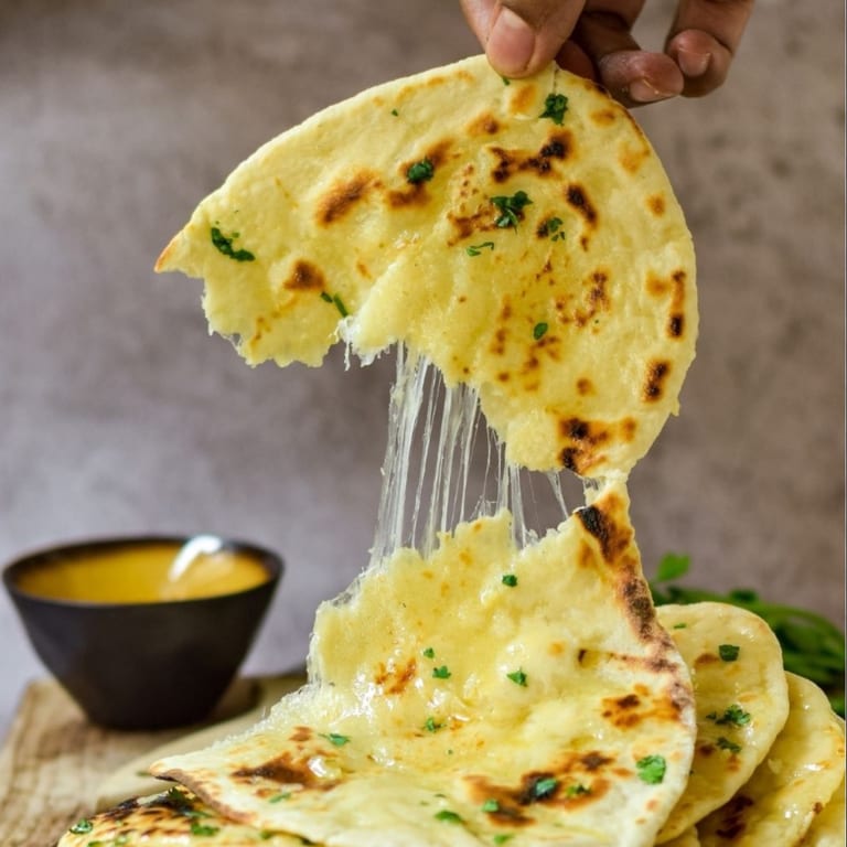 New! Cheese garlic naan 